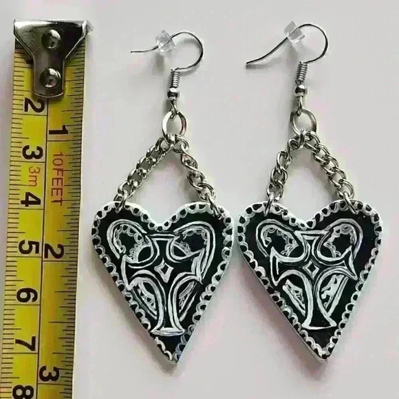 The Craft Witch inspired cross and heart black  and white goth earrings - Picture 10 of 11
